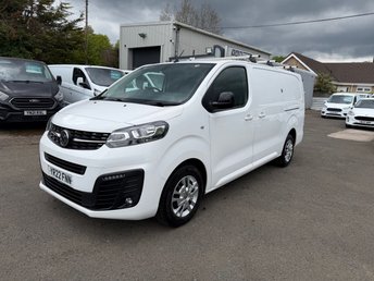 2022 VAUXHALL VIVARO