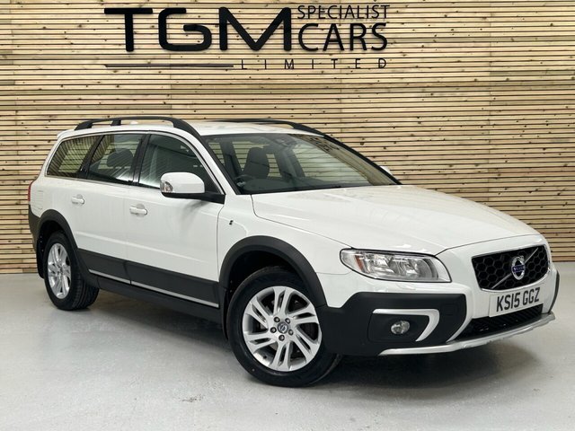 View our Volvo Xc70 2.4 D4 SE Nav Estate 5dr Diesel Geartronic AWD Euro 5 (181 ps)