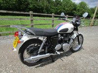 USED 2007 57 TRIUMPH BONNEVILLE 865 865 Roadster/Retro Petrol Manual (66 ps) 