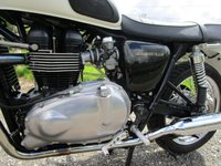 USED 2007 57 TRIUMPH BONNEVILLE 865 865 Roadster/Retro Petrol Manual (66 ps) 