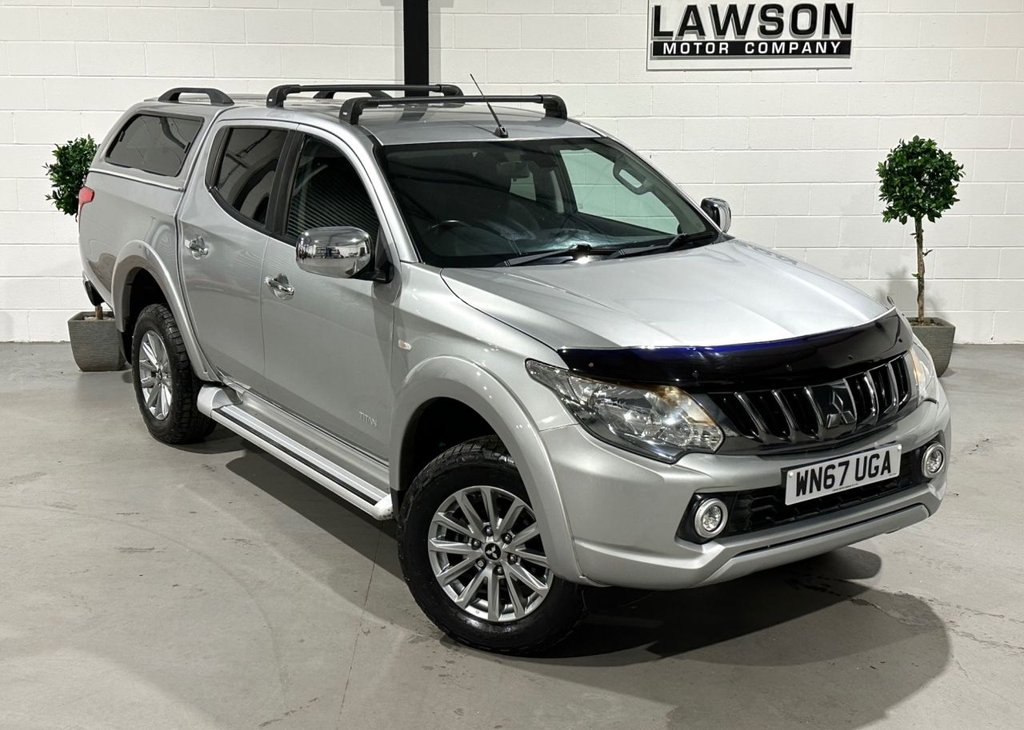 USED 2017 67 MITSUBISHI L200 2.4 DI-D DC Titan Pickup Double Cab 4dr Diesel Manual 4WD Euro 6 (178 ps) 