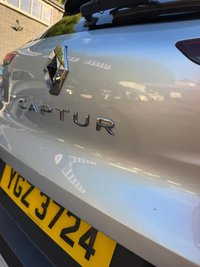 USED 2022 RENAULT CAPTUR 1.0 TCe techno SUV 5dr Petrol Manual Euro 6 (s/s) (90 ps) 