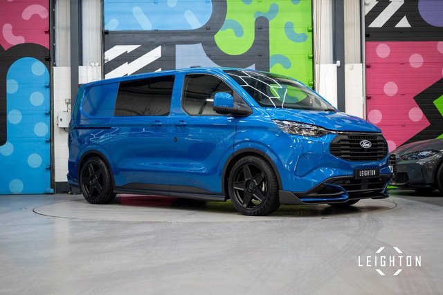 View our FORD TRANSIT CUSTOM
