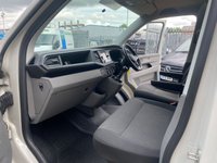 USED 2021 21 VOLKSWAGEN TRANSPORTER 2.0 TDI T32 LWB HIGH ROOF (110 bhp) WITH AIR CON IN ASCOT GREY 74K MILES 6 MONTHS WARRANTY, FULL MOT, JUST SERVICED