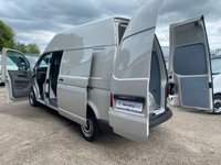 USED 2021 21 VOLKSWAGEN TRANSPORTER 2.0 TDI T32 LWB HIGH ROOF (110 bhp) WITH AIR CON IN ASCOT GREY 74K MILES 6 MONTHS WARRANTY, FULL MOT, JUST SERVICED