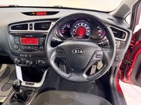 USED 2015 15 KIA CEED 1.4 CRDi VR7 Hatchback 5dr Diesel Manual Euro 5 (89 bhp) Â£35 a year ROAD TAX