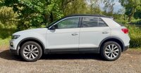 USED 2018 68 VOLKSWAGEN T-ROC 1.5 TSI EVO DESIGN NAV SUV 5 DOOR *APPLE CAR PLAY*ADAPTIVE CRUISE CONTROL*HEATED SEATS*SAT NAV*DAB*DUAL ZONE CLIMATE CONTROL*FRONT AND REAR PARKING SENSORS WITH VISUAL DISPLAY*ALLOY WHEELS*PRIVACY GLASS*REAR SPOILER*ELECTRIC FOLDING DOOR MIRRORS*ELECTRICALLY OPENING TAILGATE*GLOSS BLACK DOOR MIRRORS*GLOSS BLACK ROOF*FANTASTIC SERVICE HISTORY ALL WITH VOLKSWAGEN*8 SERVICES*CAM BELT REPLACED JULY 2024*