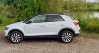 USED 2018 68 VOLKSWAGEN T-ROC 1.5 TSI EVO DESIGN NAV SUV 5 DOOR *APPLE CAR PLAY*ADAPTIVE CRUISE CONTROL*HEATED SEATS*SAT NAV*DAB*DUAL ZONE CLIMATE CONTROL*FRONT AND REAR PARKING SENSORS WITH VISUAL DISPLAY*ALLOY WHEELS*PRIVACY GLASS*REAR SPOILER*ELECTRIC FOLDING DOOR MIRRORS*ELECTRICALLY OPENING TAILGATE*GLOSS BLACK DOOR MIRRORS*GLOSS BLACK ROOF*FANTASTIC SERVICE HISTORY ALL WITH VOLKSWAGEN*8 SERVICES*CAM BELT REPLACED JULY 2024*