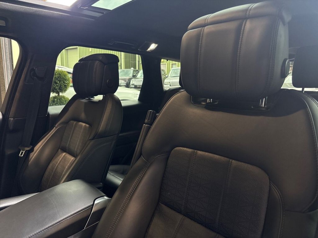 USED 2019 68 LAND ROVER RANGE ROVER SPORT 3.0 SD V6 Autobiography Dynamic SUV 5dr Diesel Auto 4WD Euro 6 (s/s) (306 ps) SLIDING ROOF|CLIMATE SEATS