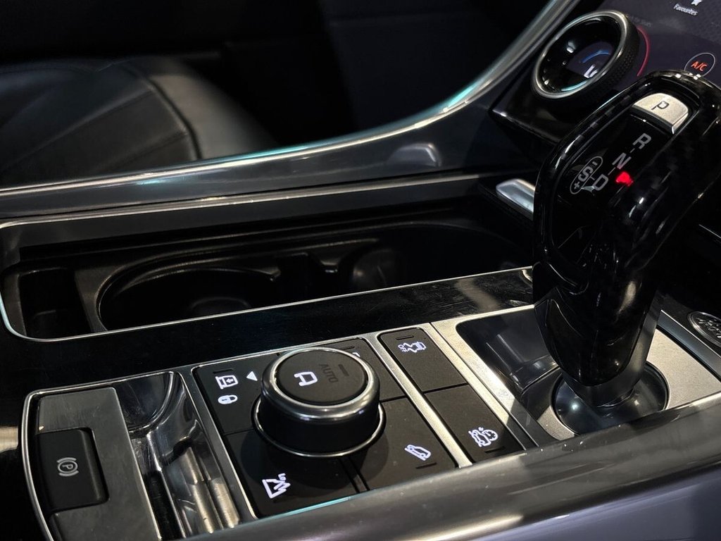 USED 2019 68 LAND ROVER RANGE ROVER SPORT 3.0 SD V6 Autobiography Dynamic SUV 5dr Diesel Auto 4WD Euro 6 (s/s) (306 ps) SLIDING ROOF|CLIMATE SEATS