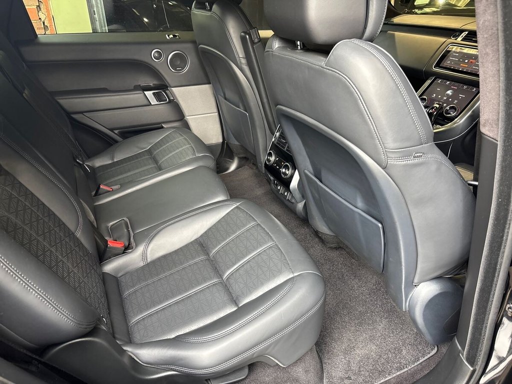 USED 2019 68 LAND ROVER RANGE ROVER SPORT 3.0 SD V6 Autobiography Dynamic SUV 5dr Diesel Auto 4WD Euro 6 (s/s) (306 ps) SLIDING ROOF|CLIMATE SEATS