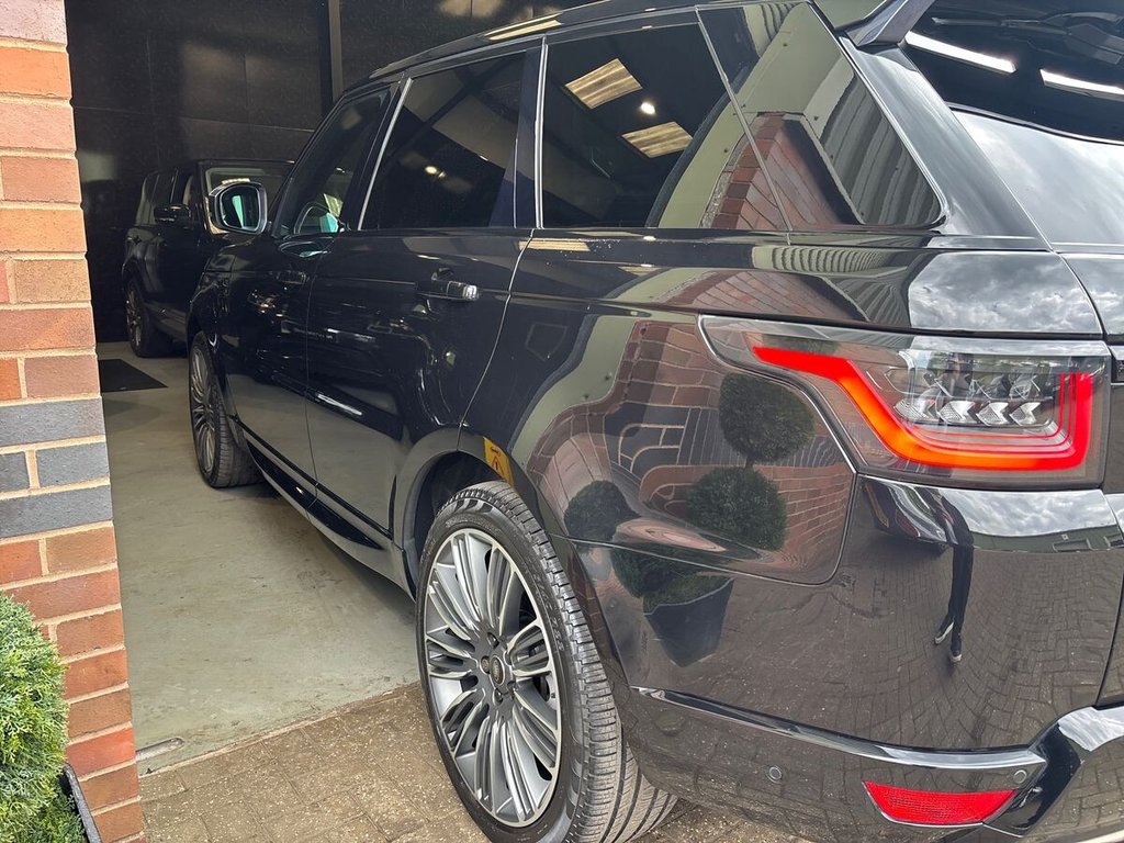 USED 2019 68 LAND ROVER RANGE ROVER SPORT 3.0 SD V6 Autobiography Dynamic SUV 5dr Diesel Auto 4WD Euro 6 (s/s) (306 ps) SLIDING ROOF|CLIMATE SEATS