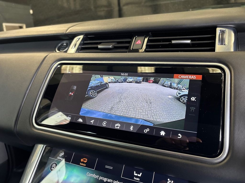 USED 2019 68 LAND ROVER RANGE ROVER SPORT 3.0 SD V6 Autobiography Dynamic SUV 5dr Diesel Auto 4WD Euro 6 (s/s) (306 ps) SLIDING ROOF|CLIMATE SEATS