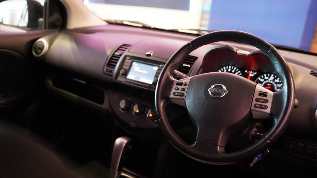 View our NISSAN NOTE