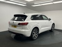 USED 2018 68 VOLKSWAGEN TOUAREG 3.0 TDI V6 R-Line SUV 5dr Diesel Tiptronic 4Motion Euro 6 (s/s) (231 ps) FULL SERVICE HISTORY + SAT NAV
