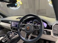 USED 2020 70 PORSCHE CAYENNE 3.0 V6 E-Hybrid 17.9kWh SUV 5dr Petrol Plug-in Hybrid TiptronicS 4WD Euro 6 (s/s) (3.6kW Charger) (462 ps) DELIVERY AVAILABLE