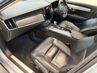 USED 2017 17 VOLVO V90 2.0 D5 PowerPulse Inscription Estate 5dr Diesel Auto AWD Euro 6 (s/s) (235 ps) Electric Panoramic Sunroof