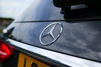 USED 2021 21 MERCEDES-BENZ E-CLASS 2.0 E300de 13.5kWh AMG Line Edition Estate 5dr Diesel Plug-in Hybrid G-Tronic+ Euro 6 (s/s) (306 ps) GRAPHITE GREY METALLIC PAINTWORK + MACCHIATO LTHR + APPLE CARPLAY