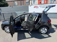 USED 2018 18 DACIA SANDERO 0.9 TCe Comfort Hatchback 5dr Petrol Manual Euro 6 (s/s) (90 ps) ***FULL SERVICE HISTORY, 2 KEYS***