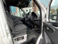 USED 2022 22 MERCEDES-BENZ SPRINTER 2.0 315 CDI Progressive luton tail lift RWD L3 Euro 6 (s/s) (150 ps) 1 OWNER LUTON WITH TAIL LIFT 6 MONTHS WARRANTY