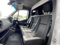 USED 2022 22 MERCEDES-BENZ SPRINTER 2.0 315 CDI Progressive luton tail lift RWD L3 Euro 6 (s/s) (150 ps) 1 OWNER LUTON WITH TAIL LIFT 6 MONTHS WARRANTY