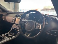 USED 2018 18 JAGUAR XE 2.0i R-Sport Saloon 4dr Petrol Auto Euro 6 (s/s) (200 ps)+2 KEYS+1 OWNER FROM NEW+FSH+FULL LEATHER HEATED SEATS+PRIVACY+PARK CONTROL+NAV WITH SD CARD+CLIMATE+CRUISE+19