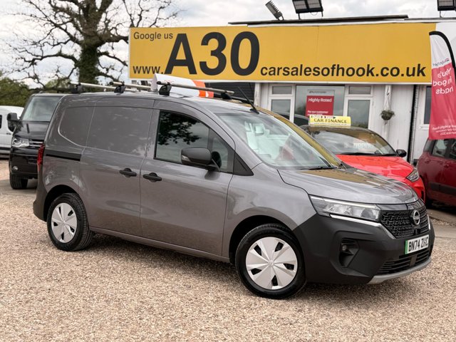 View our NISSAN TOWNSTAR