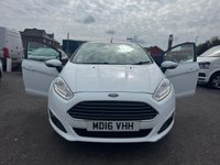 USED 2016 16 FORD FIESTA 1.0T EcoBoost Zetec Hatchback 5dr Petrol Manual Euro 6 (s/s) (100 ps) 1.0 PETROL! LOW INSURANCE GROUP!!