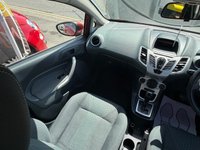 USED 2009 09 FORD FIESTA 1.4 Zetec Hatchback 5dr Petrol Automatic (154 g/km, 94 bhp) NICE LITTLE 5 DOOR FIESTA. COMES WITH SERVICE HISTORY/ FRESH SERVICE AND NEW MOT. CLEAN CONDITION THROUGHOUT. FINISHED IN A METALLIC RED COLOUR. SPEC INCLUDES ALLOY WHEELS, CLOTH INTERIOR, ISOFIX, ELECTRIC WINDOWS AND MIRRORS, ISOFIX, CD/ RADIO + 3 MONTHS WARRANTY + 12 MONTHS AA BREAKDOWN COVER INCLUDED