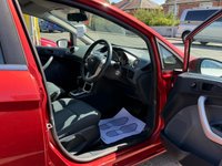 USED 2009 09 FORD FIESTA 1.4 Zetec Hatchback 5dr Petrol Automatic (154 g/km, 94 bhp) NICE LITTLE 5 DOOR FIESTA. COMES WITH SERVICE HISTORY/ FRESH SERVICE AND NEW MOT. CLEAN CONDITION THROUGHOUT. FINISHED IN A METALLIC RED COLOUR. SPEC INCLUDES ALLOY WHEELS, CLOTH INTERIOR, ISOFIX, ELECTRIC WINDOWS AND MIRRORS, ISOFIX, CD/ RADIO + 3 MONTHS WARRANTY + 12 MONTHS AA BREAKDOWN COVER INCLUDED