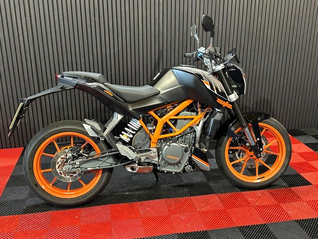 View our KTM 390 DUKE