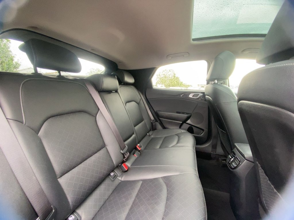 USED 2022 22 KIA XCEED 1.6 GDi 8.9kWh 4 SUV 5dr Petrol Plug-in Hybrid DCT Euro 6 (s/s) (139 bhp) CARPLAY+POWER TAILGATE+CAMERA