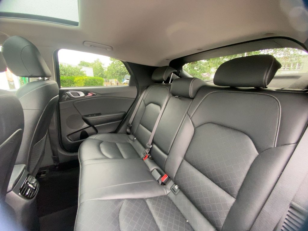 USED 2022 22 KIA XCEED 1.6 GDi 8.9kWh 4 SUV 5dr Petrol Plug-in Hybrid DCT Euro 6 (s/s) (139 bhp) CARPLAY+POWER TAILGATE+CAMERA