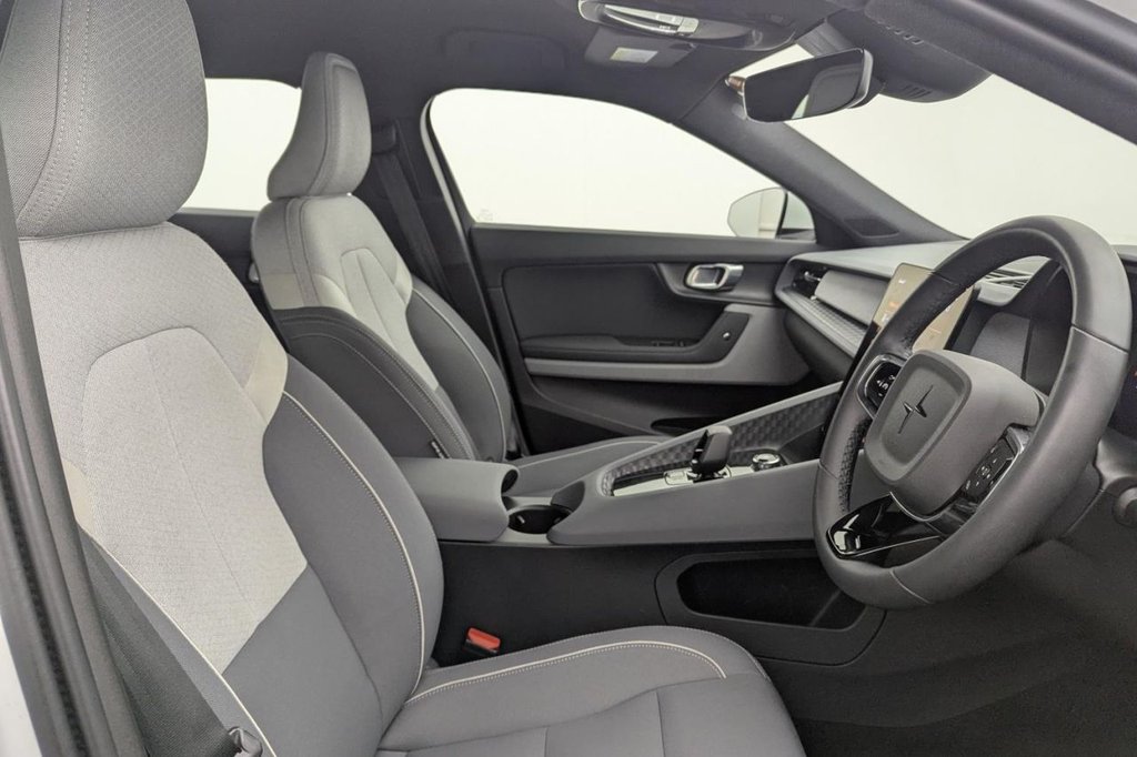 USED 2022 22 POLESTAR POLESTAR 2 Single Motor 64kWh Standard Range Fastback 5dr Electric Auto FWD (224 ps) Sat Nav, 19 Inch Alloys, DAB