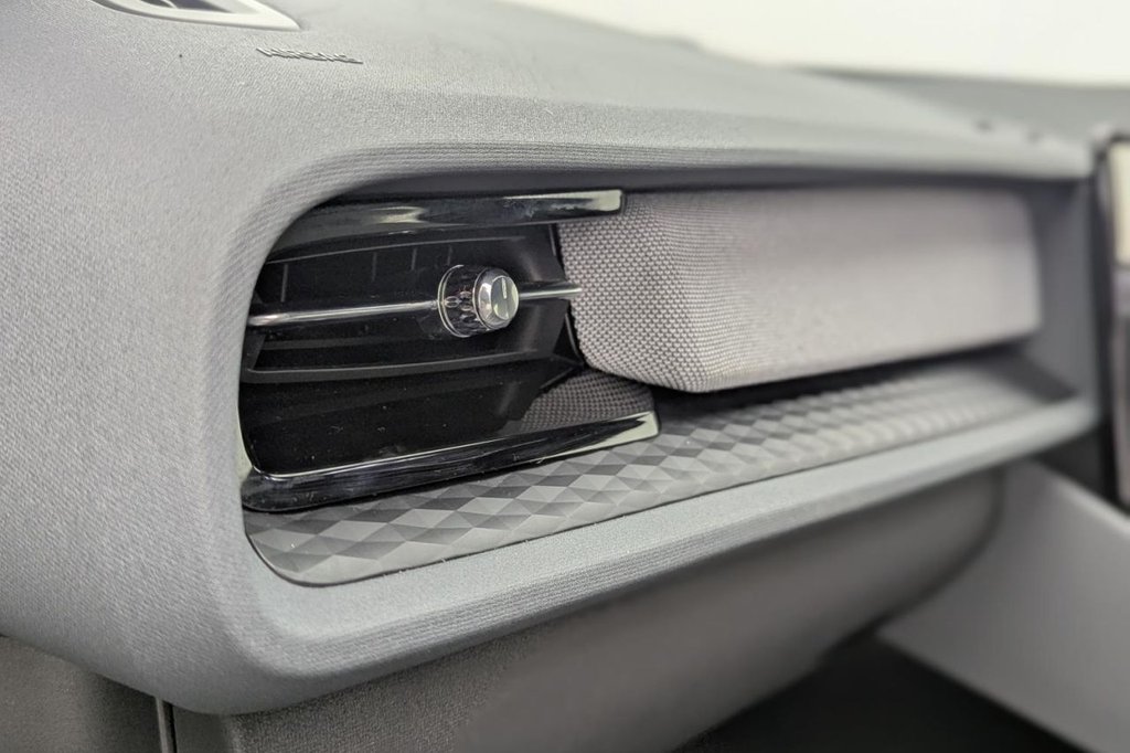 USED 2022 22 POLESTAR POLESTAR 2 Single Motor 64kWh Standard Range Fastback 5dr Electric Auto FWD (224 ps) Sat Nav, 19 Inch Alloys, DAB