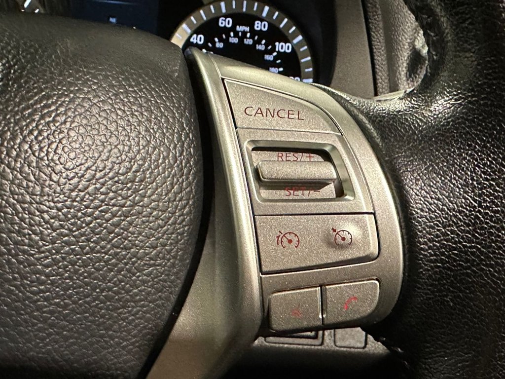 USED 2021 21 NISSAN NAVARA 2.3 dCi N-Guard Pickup Double Cab 4dr Diesel Auto 4WD Euro 6 (190 ps) 