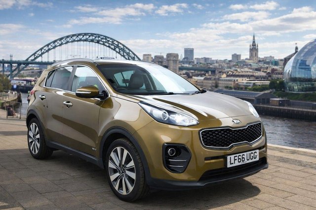 2016 SPORTAGE 2.0 CRDI KX 3 AWD EURO 6 5DR YEAR 2016 MILEAGE 81,260... photo