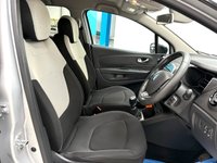 USED 2019 69 RENAULT CAPTUR 1.3 TCe ENERGY Iconic SUV 5dr Petrol Manual Euro 6 (s/s) (130 ps) Superb Example with only 29,000 Miles, Great History, SATNAV, parking Sensors, Cruise Control, Bluetooth & Lots More