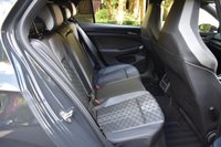 USED 2023 23 VOLKSWAGEN GOLF 1.5 eTSI MHEV R-Line Hatchback 5dr Petrol Hybrid DSG Euro 6 (s/s) (150 ps) SAT NAV, APPLE CAR PLAY,