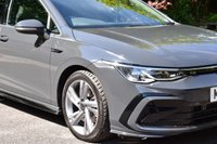 USED 2023 23 VOLKSWAGEN GOLF 1.5 eTSI MHEV R-Line Hatchback 5dr Petrol Hybrid DSG Euro 6 (s/s) (150 ps) SAT NAV, APPLE CAR PLAY,