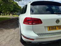 USED 2016 66 VOLKSWAGEN TOUAREG 3.0 TDI V6 BlueMotion Tech R-Line Plus Tiptronic 4WD Euro 6 (s/s) 5dr 2KEYS|PANROOF|TOW|PLUS
