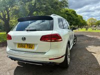 USED 2016 66 VOLKSWAGEN TOUAREG 3.0 TDI V6 BlueMotion Tech R-Line Plus Tiptronic 4WD Euro 6 (s/s) 5dr 2KEYS|PANROOF|TOW|PLUS