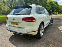 USED 2016 66 VOLKSWAGEN TOUAREG 3.0 TDI V6 BlueMotion Tech R-Line Plus Tiptronic 4WD Euro 6 (s/s) 5dr 2KEYS|PANROOF|TOW|PLUS