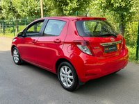 USED 2013 63 TOYOTA YARIS 1.33 Dual VVT-i TR Hatchback 5dr Petrol Multidrive S Euro 5 (101 ps) REAR CAMERA - GREAT HISTORY