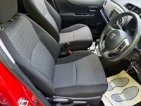 USED 2013 63 TOYOTA YARIS 1.33 Dual VVT-i TR Hatchback 5dr Petrol Multidrive S Euro 5 (101 ps) REAR CAMERA - GREAT HISTORY