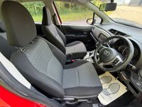 USED 2013 63 TOYOTA YARIS 1.33 Dual VVT-i TR Hatchback 5dr Petrol Multidrive S Euro 5 (101 ps) REAR CAMERA - GREAT HISTORY
