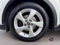 USED 2017 67 TOYOTA C-HR 1.8 VVT-h Icon SUV 5dr Petrol Hybrid CVT Euro 6 (s/s) (122 ps) 
