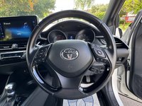USED 2017 67 TOYOTA C-HR 1.8 VVT-h Icon SUV 5dr Petrol Hybrid CVT Euro 6 (s/s) (122 ps) 
