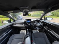 USED 2017 67 TOYOTA C-HR 1.8 VVT-h Icon SUV 5dr Petrol Hybrid CVT Euro 6 (s/s) (122 ps) 