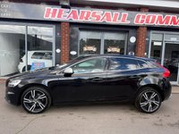 USED 2018 18 VOLVO V40 2.0 T2 R-Design Pro Hatchback 5dr Petrol Manual Euro 6 (s/s) (122 ps) NAV~BLUETOOTH~DAB~CRUISE~HEAT SEATS